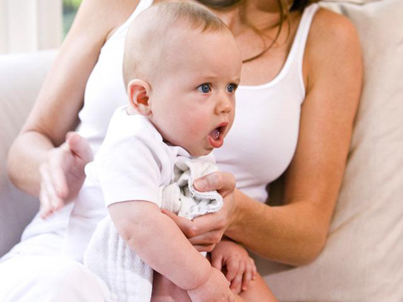 Trào ngược dạ dày ở trẻ sơ sinh
