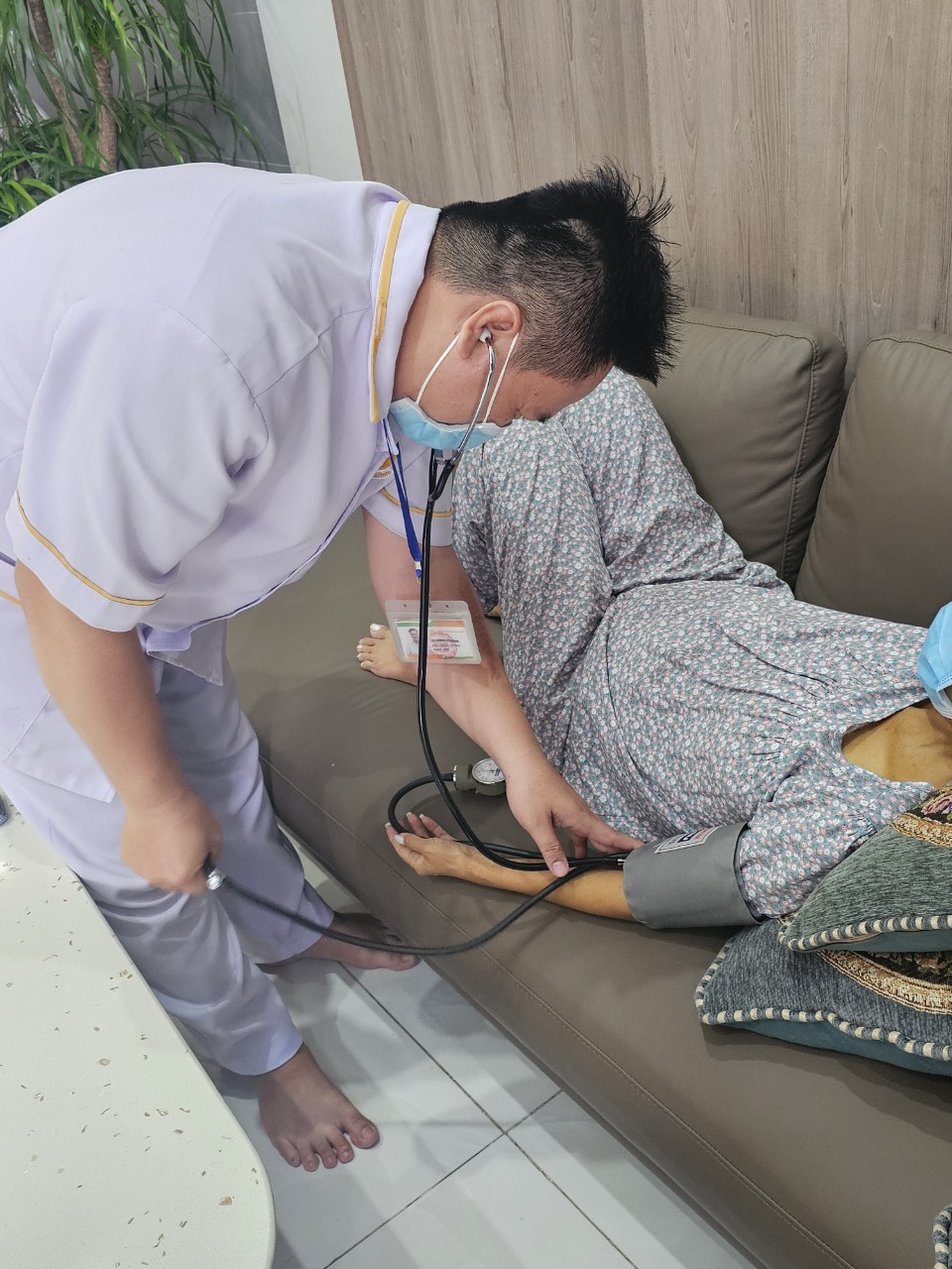 dịch vụ điều dưỡng tại nhà